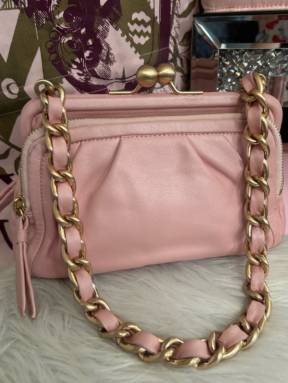 Vintage Coach Pink Pearl Parker Kisslock Leather Bag Gold Chain Strap 13621